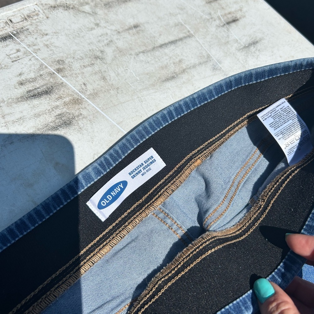 Old Navy Women's Distressed Boyfriend Jeans - Blue - Picture 3 of 4